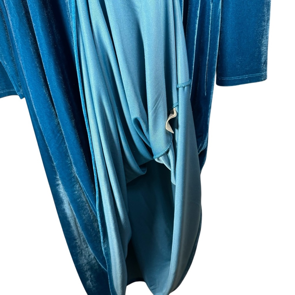 Soft Surroundings Dress Women's 1X
Santiago Stretch Blue Velvet Maxi
Comfy NWT - Picture 6 of 7